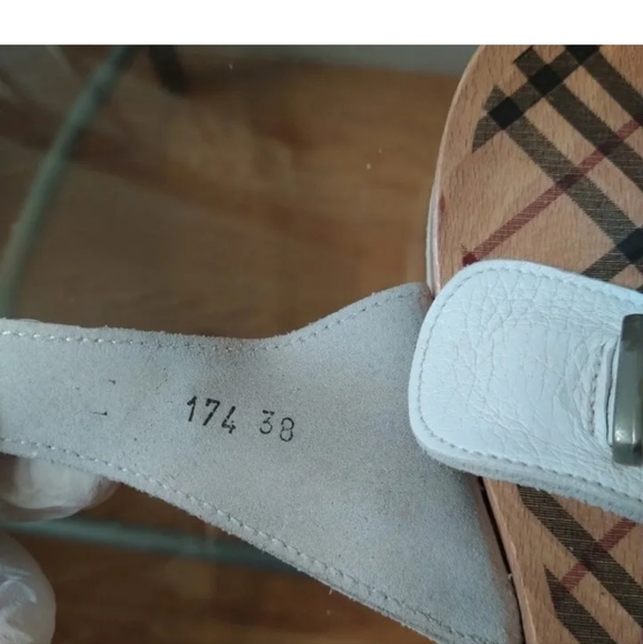 BURBERRY Nova Check Wooden Clog Buckle Slide Sandals Women's 38 White Leather - Picture 11 of 12